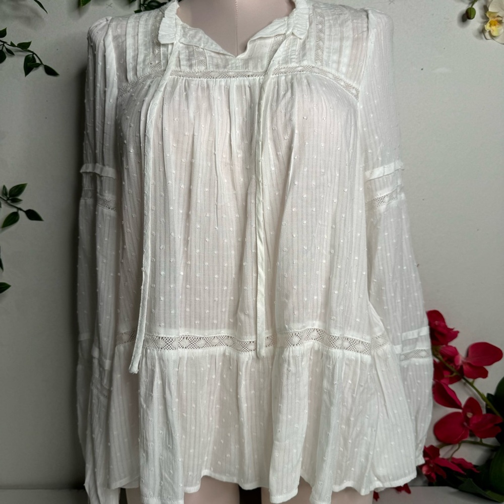 🤍 LOFT Boho Medium Top 🤍